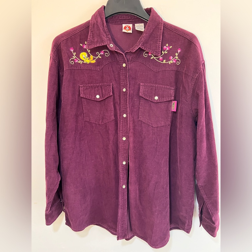 Vintage Purple Embroidered Looney Tunes Tweety Button-Up Shirt